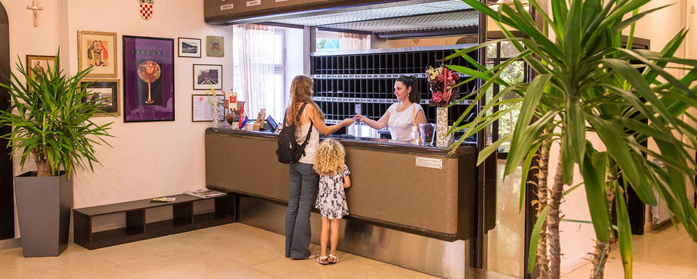 Sumratin Hotel 2*